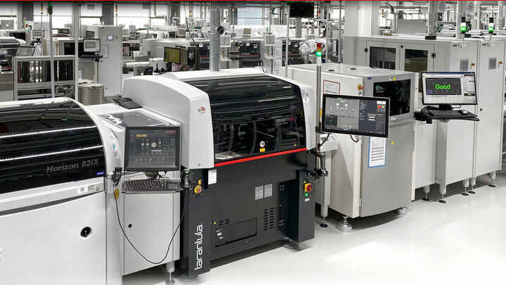 SMT Dispenser in High-Speed Production